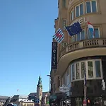 City Hotel 3*