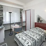 City Hotel Hotel 3*