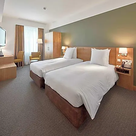 City Hotel 3*
