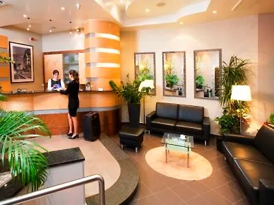 City Hotel Hotell 3*