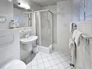 Hotel City Hotel 3*